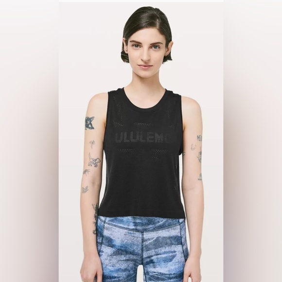 Lululemon Athletica Breeze By Muscle Crop Tank Black Size 6 - Picture 1 of 10